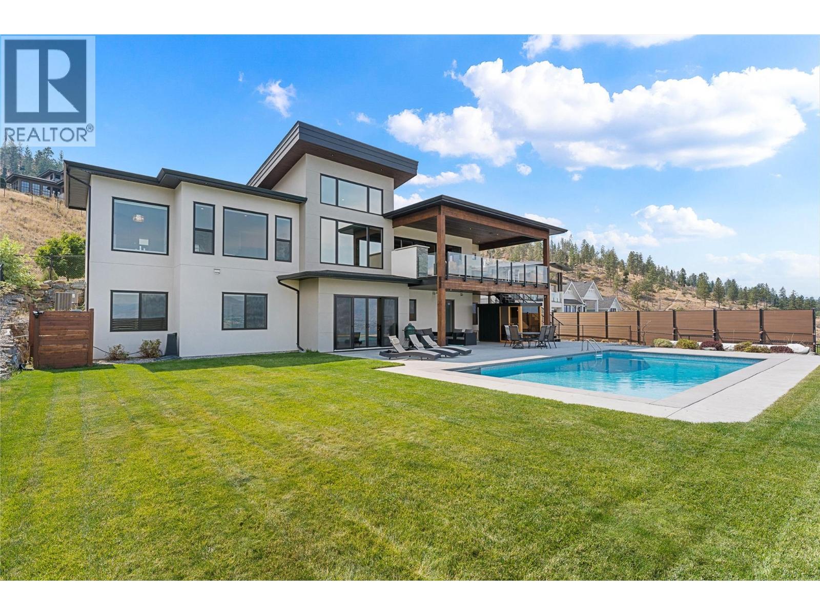 5678 Mountainside Court, Kelowna - Image 1