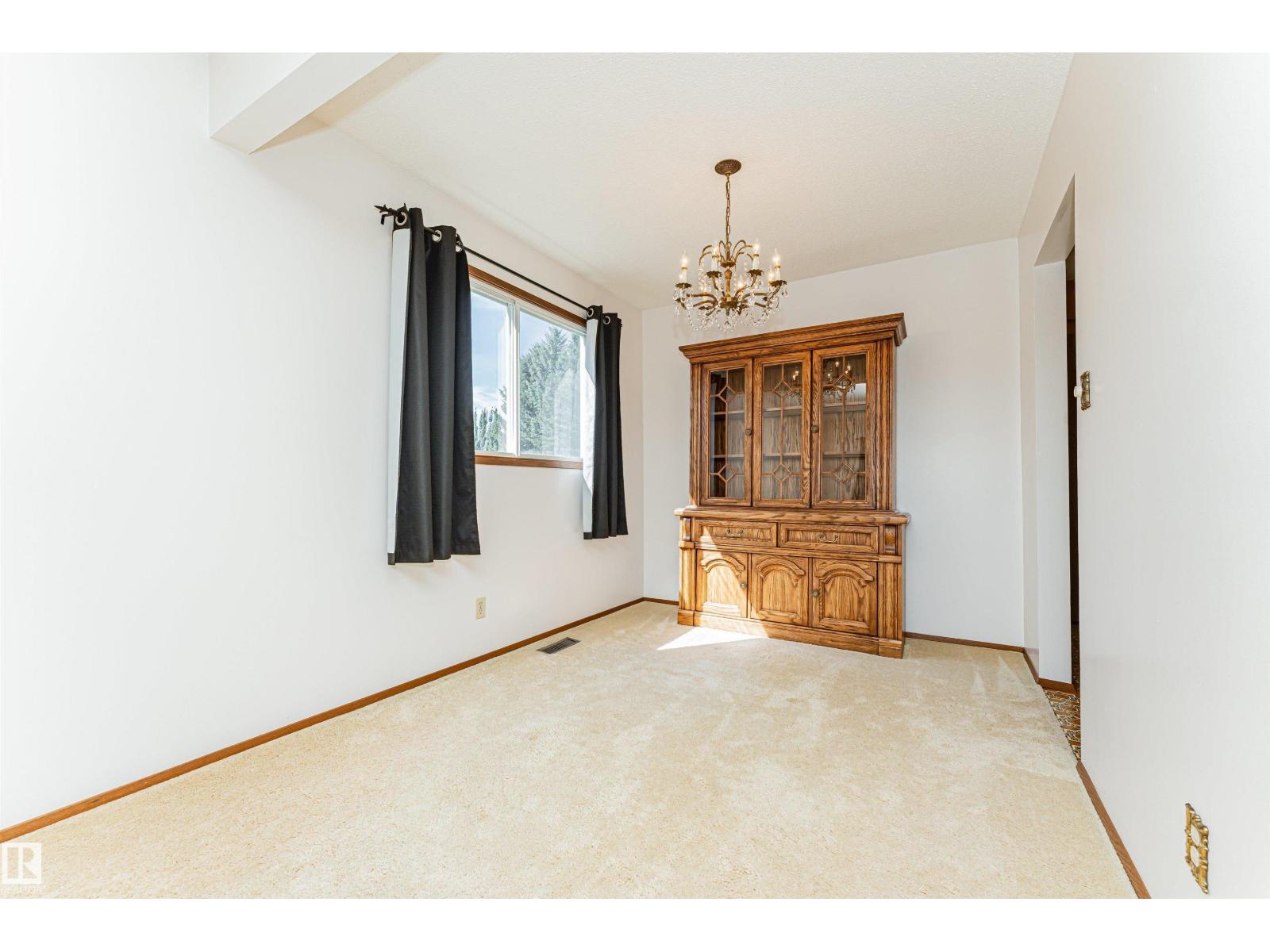 10530 173A AV NW - 15
