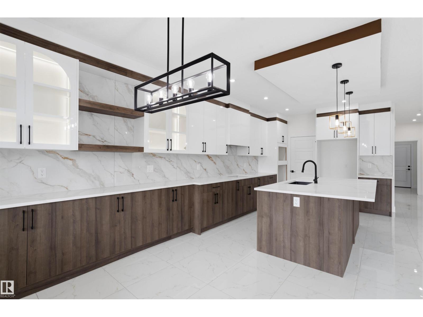 3211 5 AV SW - Image 13