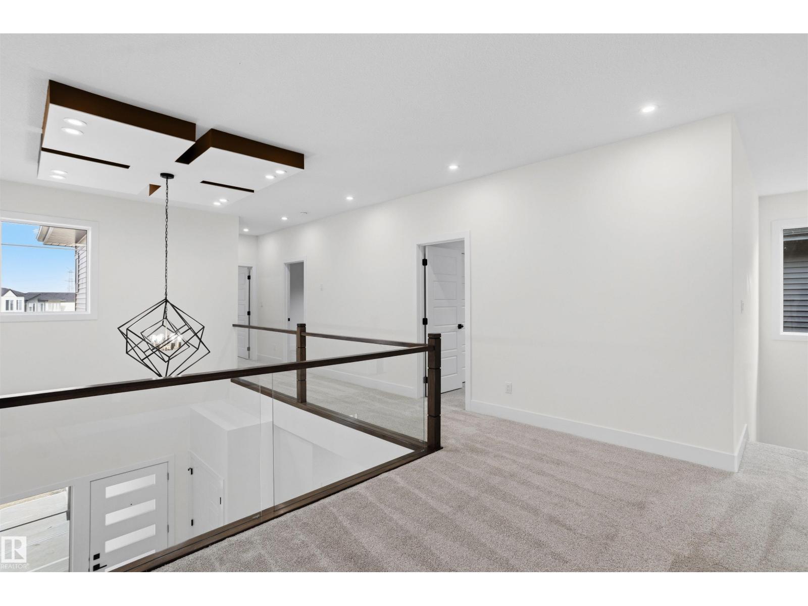 3211 5 AV SW - Image 36