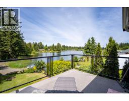 9310 Martin Park Dr, Black Creek, BC V9J1C4 Photo 14