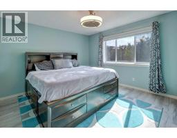 2pc Bathroom - 242 Crystal Green Point, Okotoks, AB T1S2K7 Photo 11