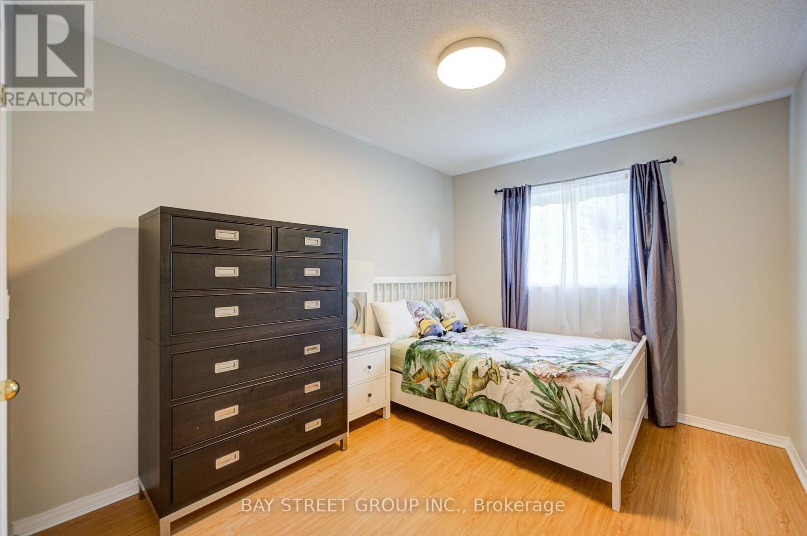 346 SARDINIA DRIVE - 32