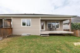338 Giesbrecht Street, Steinbach, MB R5G0W7 Photo 25