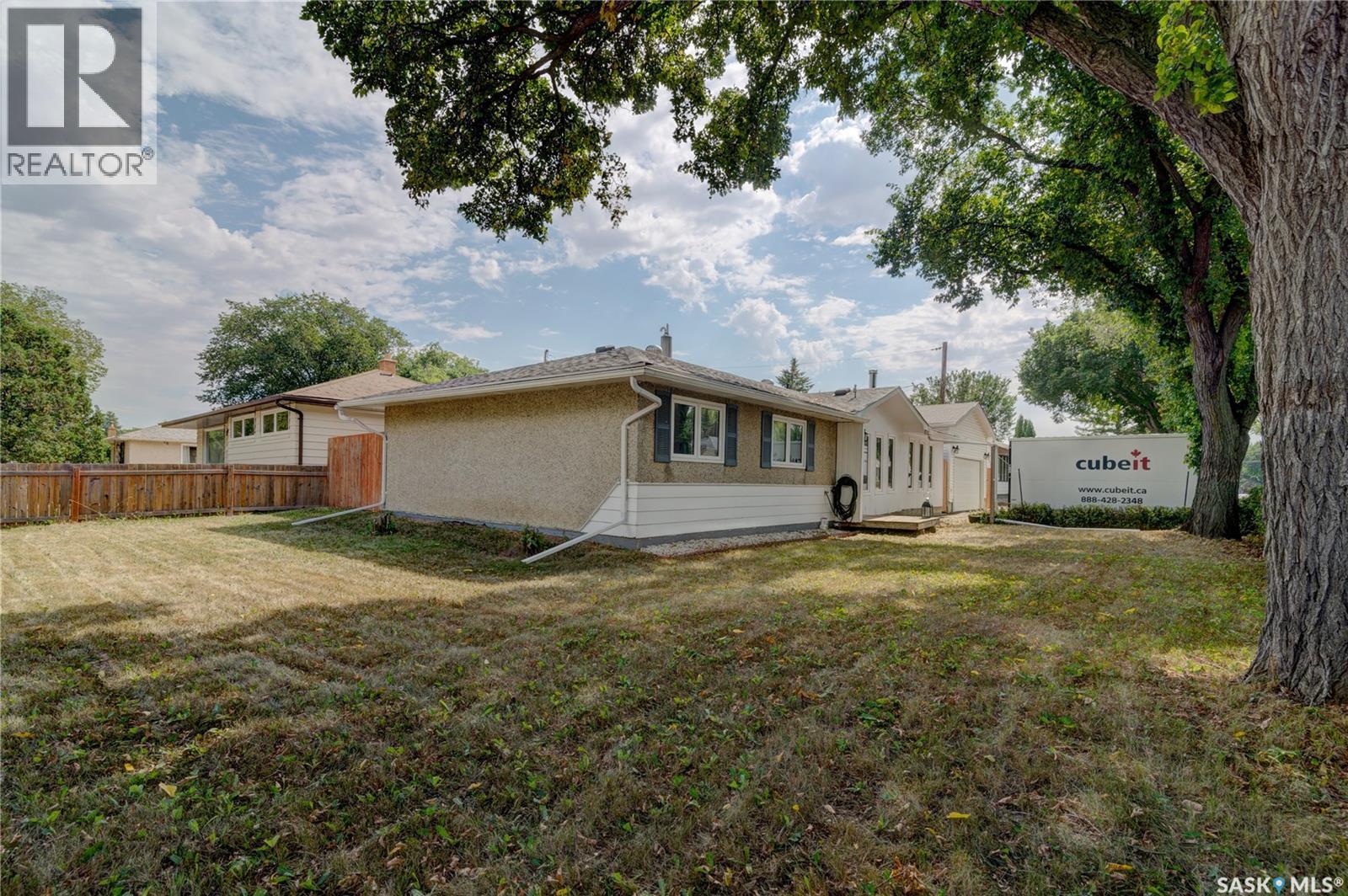 99 Coldwell ROAD, Regina, Saskatchewan, S4R4K4, Regina, Saskatchewan — photo 1 of 5