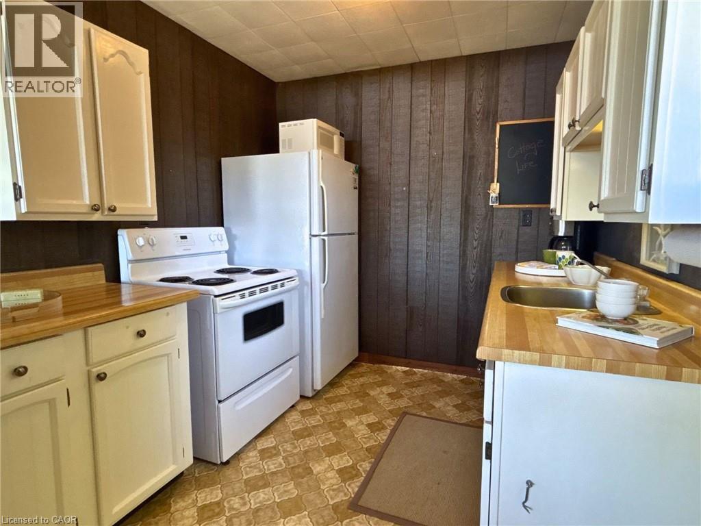 64 20TH Street S - Image 13