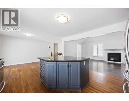 4pc Ensuite bath - 5386 Mandaumin Road, Plympton Wyoming, ON N7T7H3 Photo 14