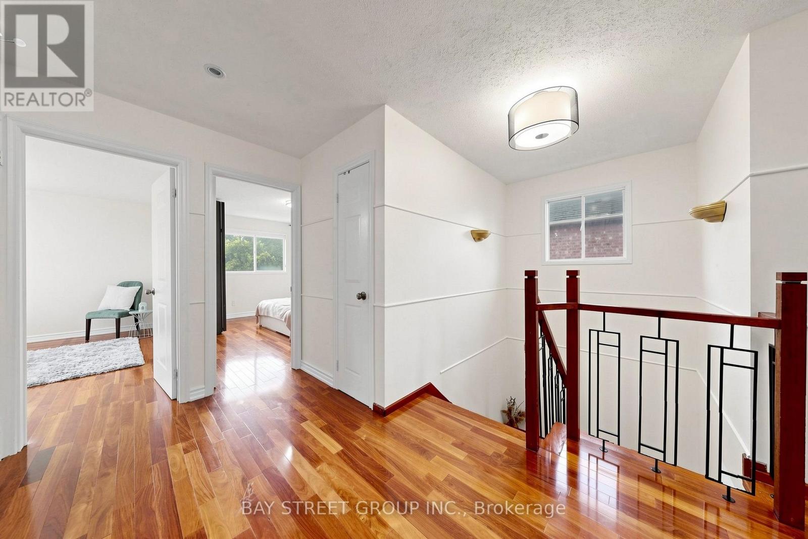 2334 WILDWOOD CRESCENT - 17