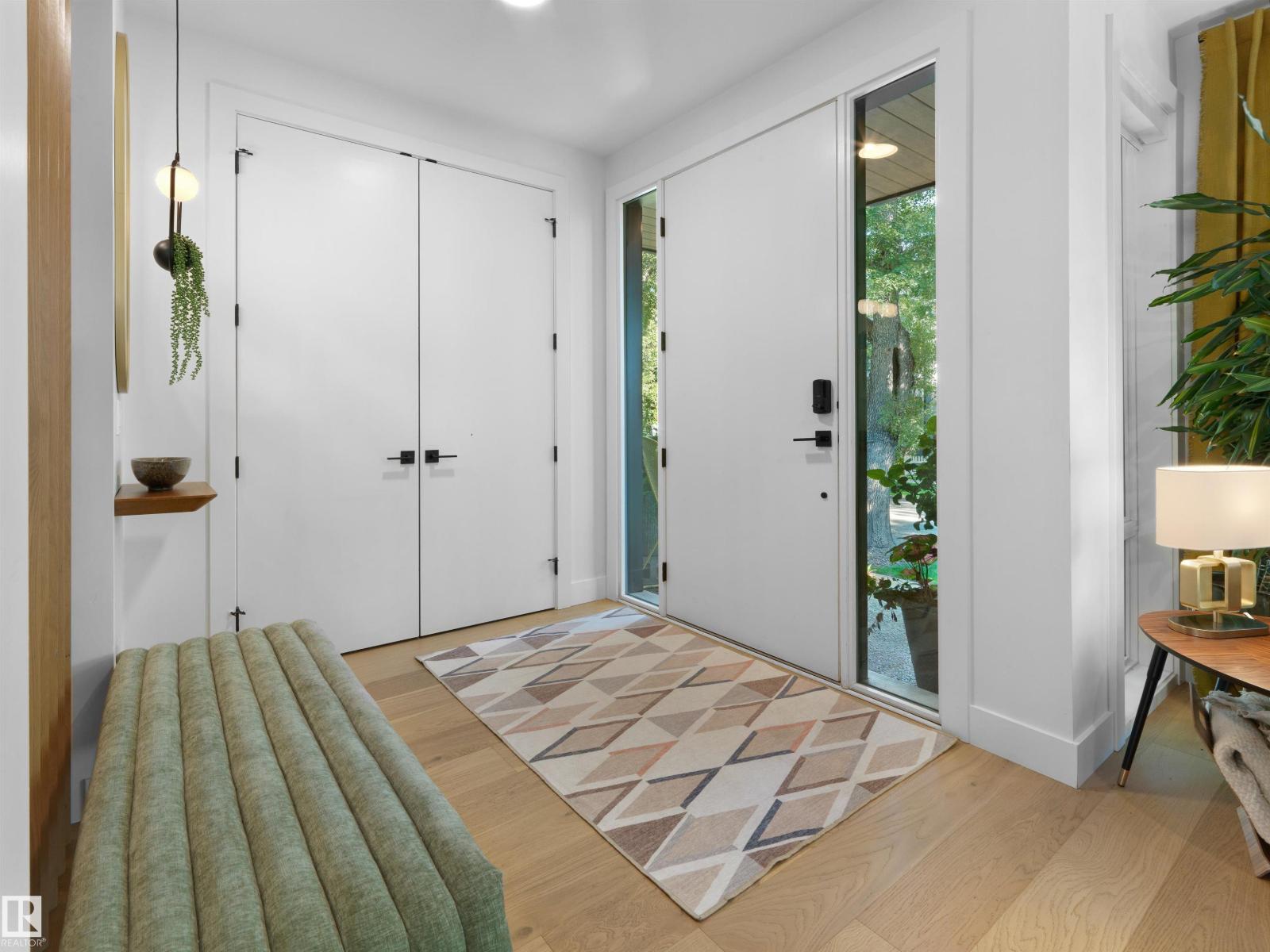 9538 100A ST NW - 9