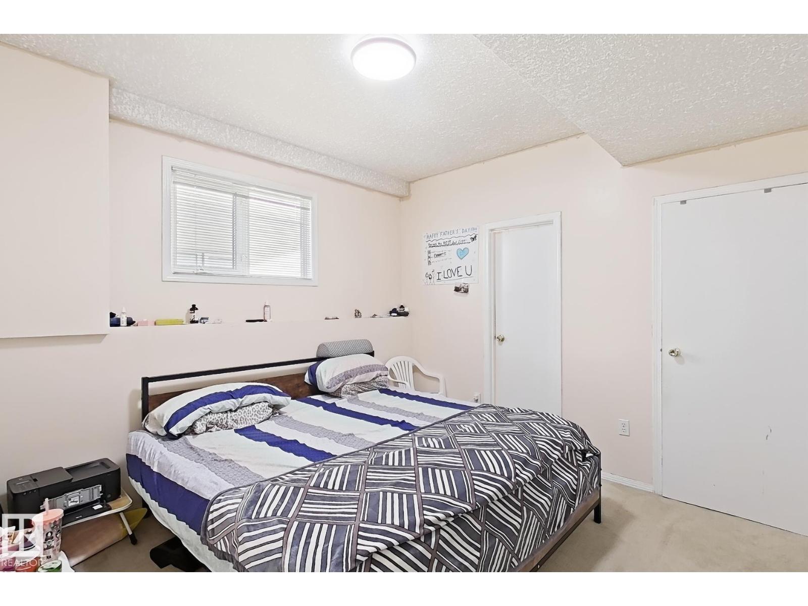 3015 37 ST NW - 42