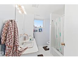 3015 37 St Nw, Edmonton, AB T6L5R1 Photo 48