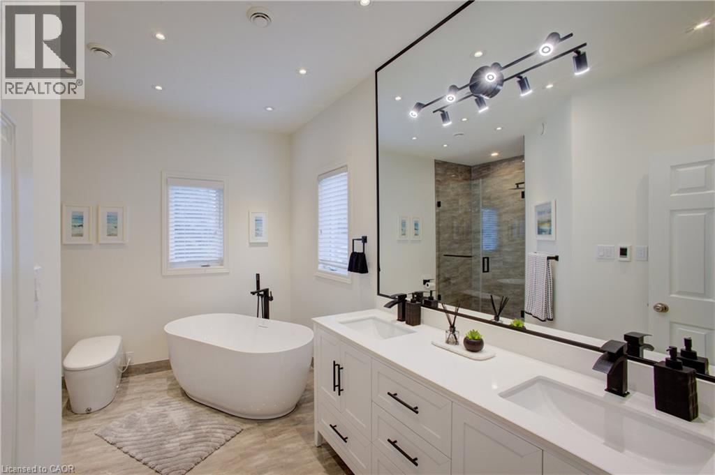 457 CARYNDALE Drive - 22