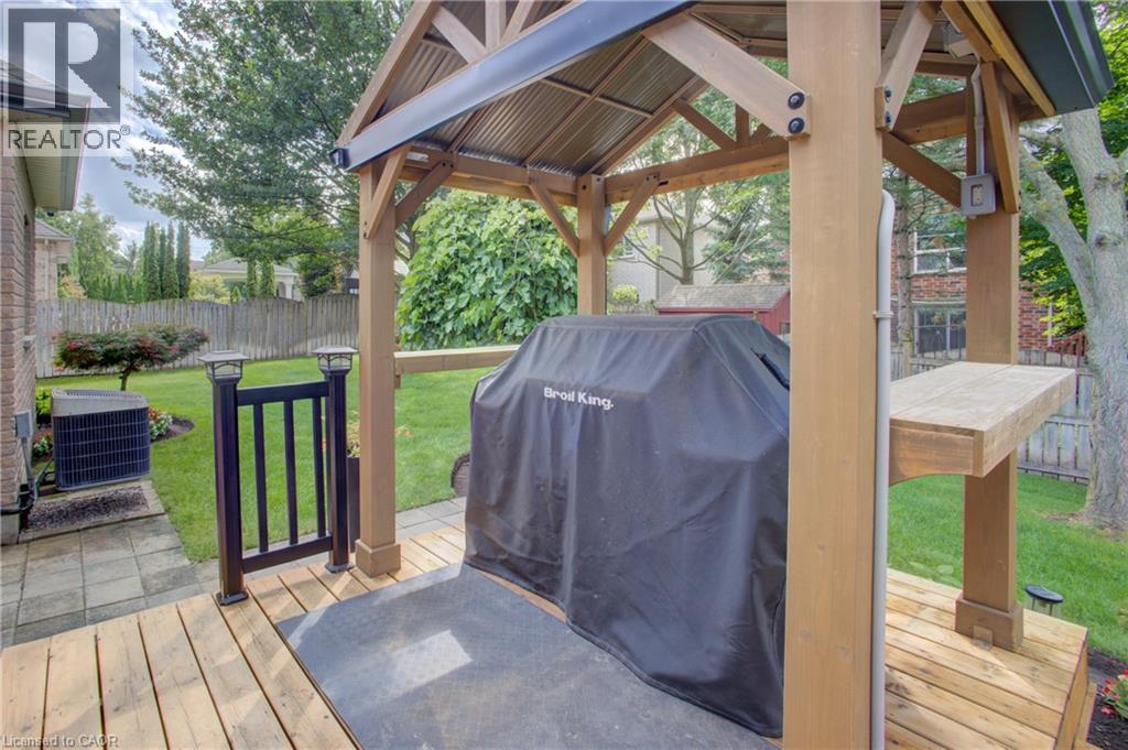457 CARYNDALE Drive - Image 43