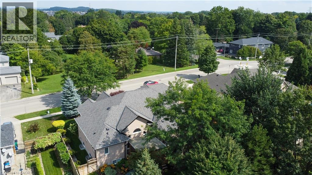 457 CARYNDALE Drive - 46