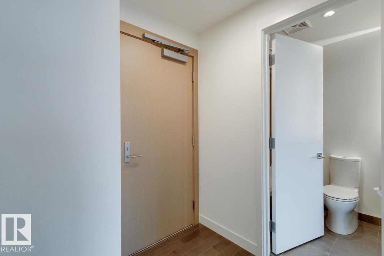 #2703 10360 102 ST NW - 2