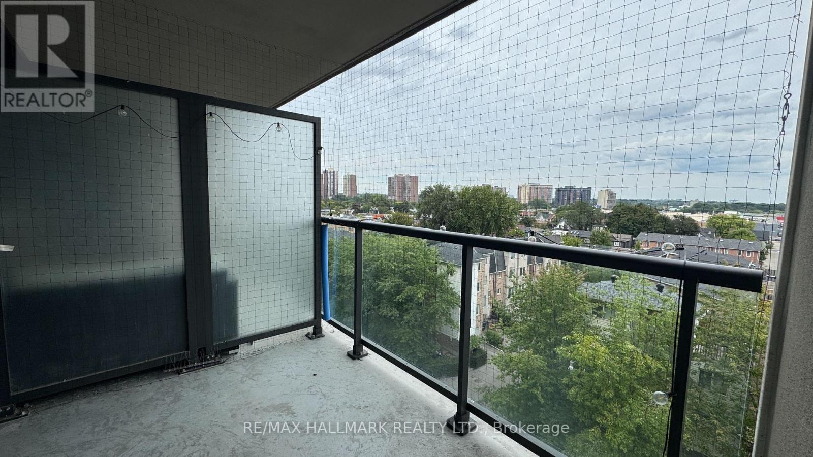 615 - 8 TRENT AVENUE, Toronto (East End-Danforth) — photo 3