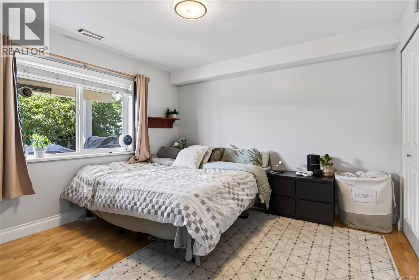 1059 Thorpe Ave - 40