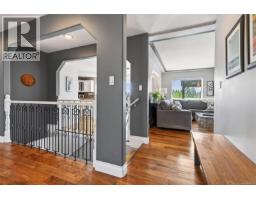 Kitchen - 1059 Thorpe Ave, Courtenay, BC V9N7K7 Photo 6