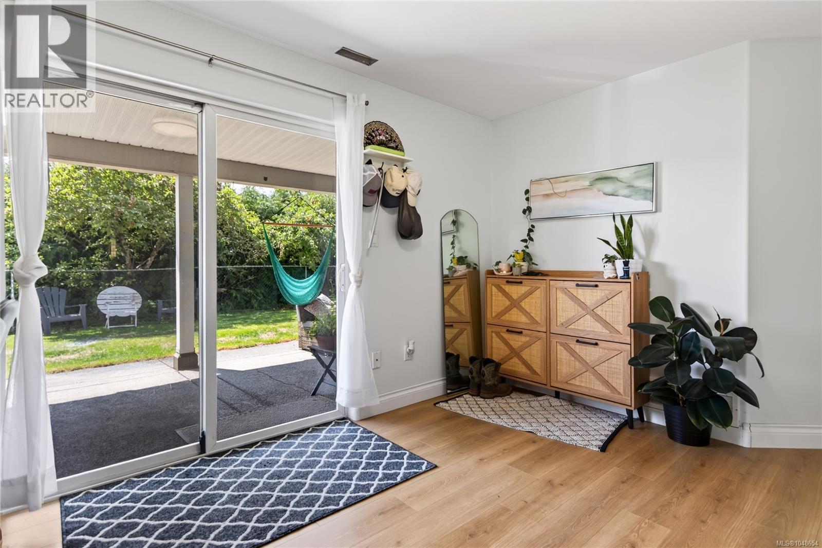 1059 Thorpe Ave - Image 37