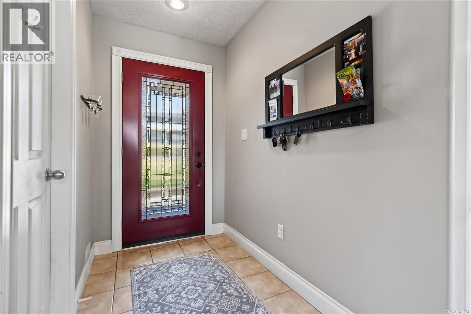 1059 Thorpe Ave - Image 5