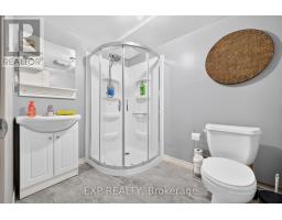 8 Dunraven Avenue, St  Catharines, ON L2M6A7 Photo 32