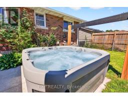 8 Dunraven Avenue, St  Catharines, ON L2M6A7 Photo 46