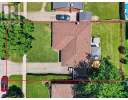 8 Dunraven Avenue, St  Catharines, ON L2M6A7 Photo 7