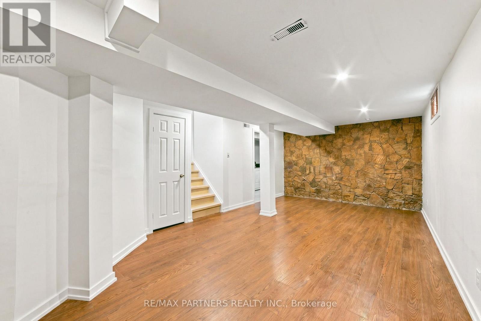 26 BLUE EAGLE TRAIL - 31