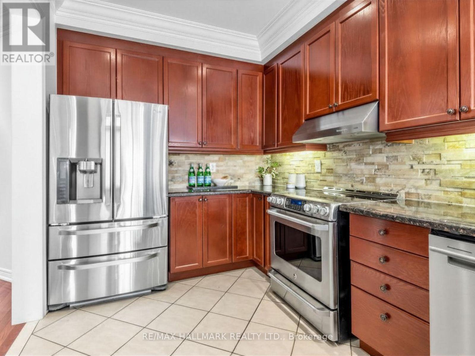 37 CHERRY BUSH ROAD - 14