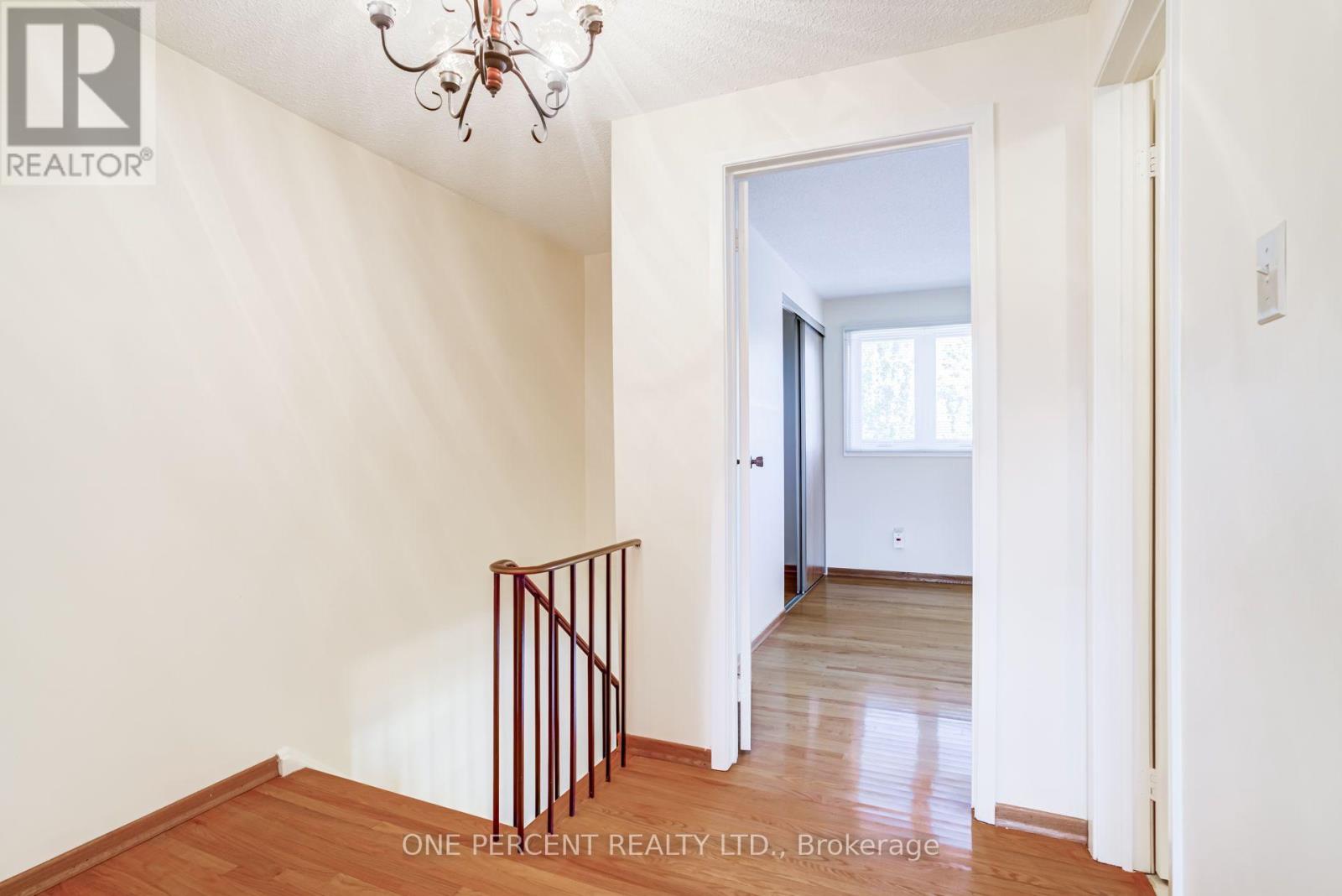 47 HENDON ROAD - 23