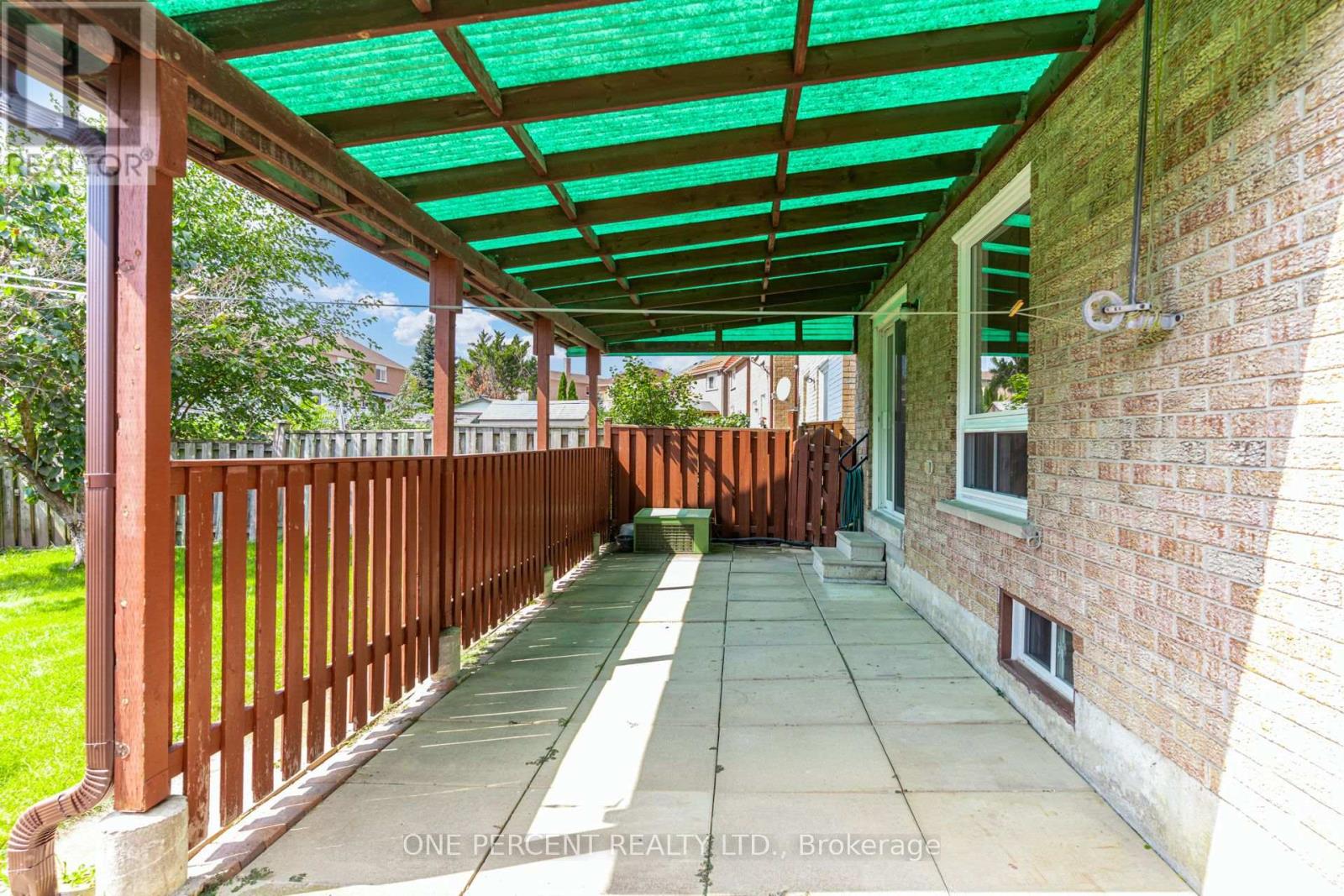 47 HENDON ROAD - 46