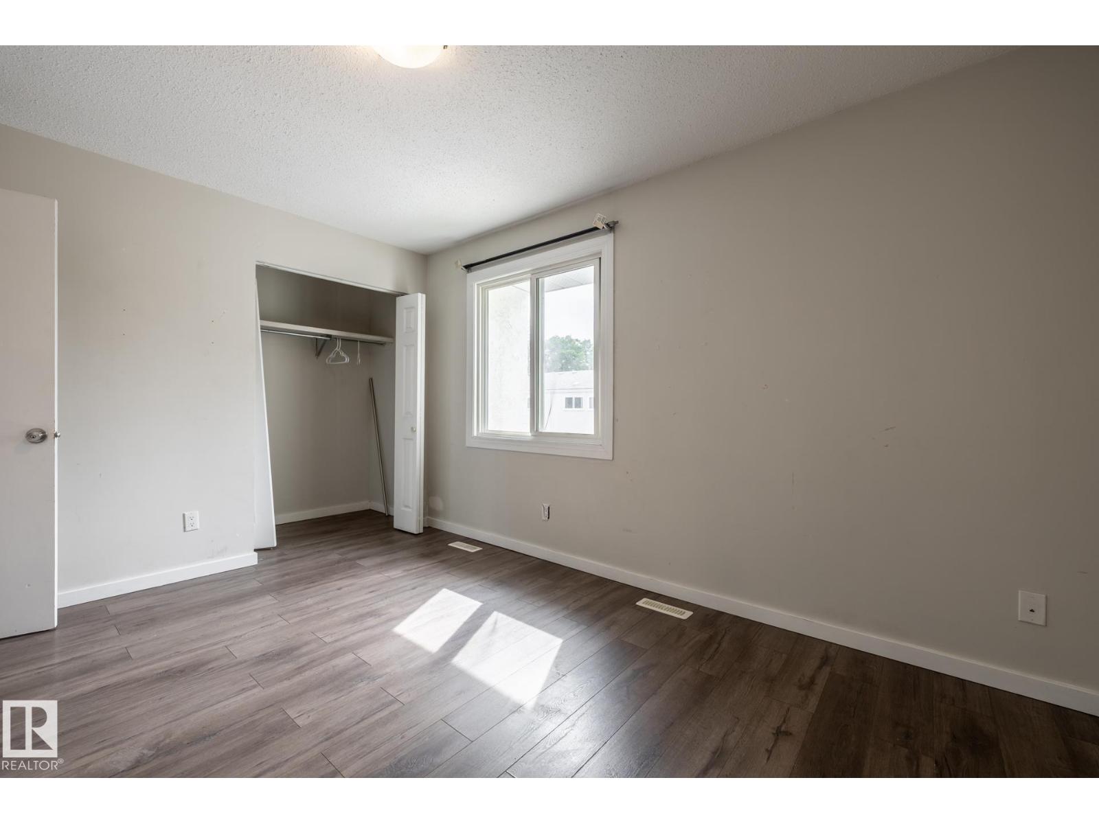 54 LAKEWOOD VG NW - Image 32