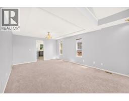 1237 Durant Drive, Coquitlam, BC V3B6Y4 Photo 9