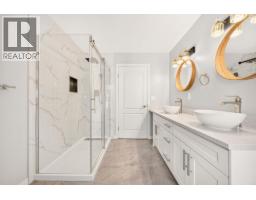 1237 Durant Drive, Coquitlam, BC V3B6Y4 Photo 32