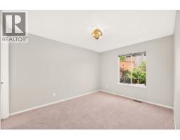 1237 Durant Drive, Coquitlam, BC V3B6Y4 Photo 16