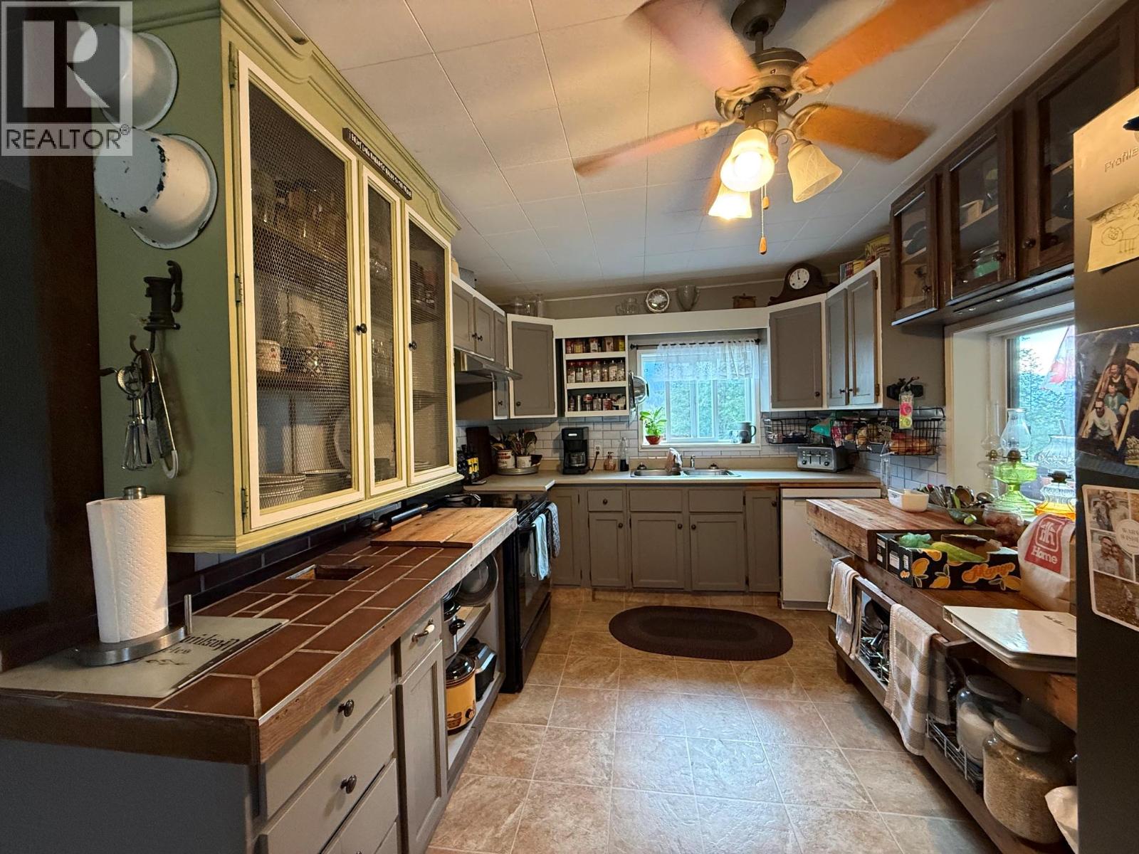 3320 Birch Island Lost Creek Road - 11
