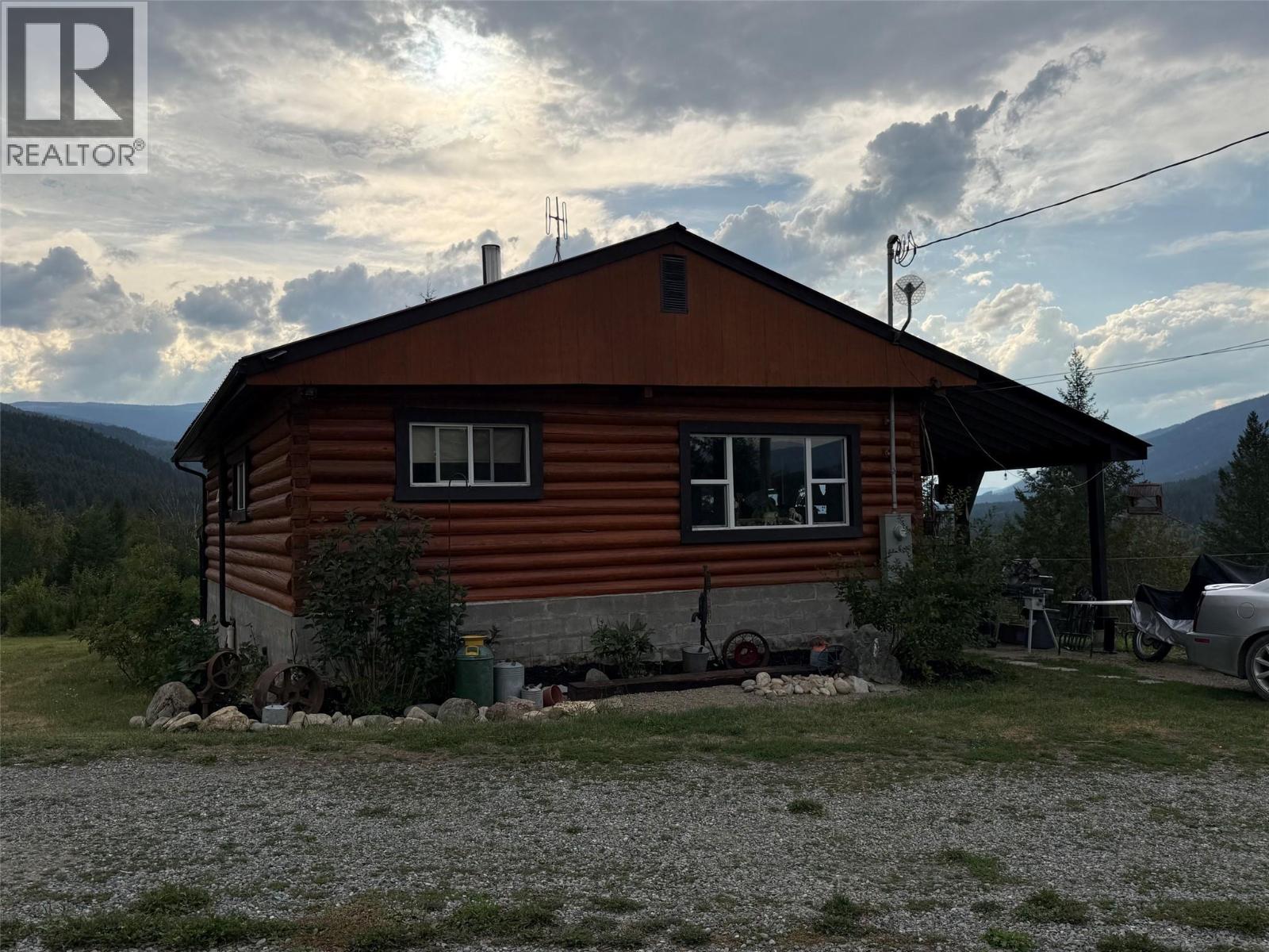 3320 Birch Island Lost Creek Road - 35