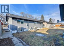 Bedroom - 2046 33 Street Se, Calgary, AB T2B0T9 Photo 9