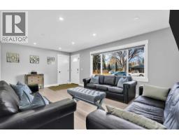 2046 33 Street Se, Calgary, AB T2B0T9 Photo 13