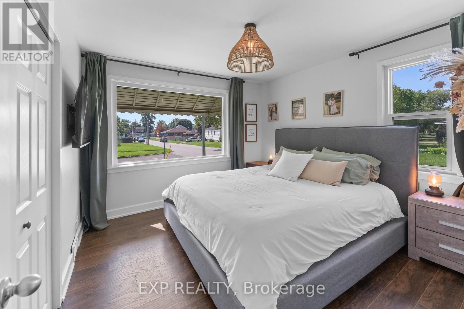 14 MCDONALD AVENUE - Image 26