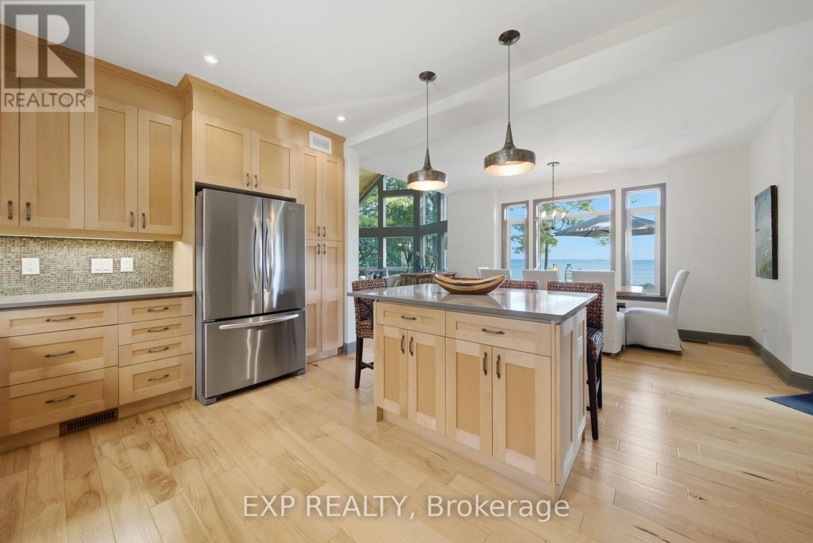 797 WOODLAND DRIVE - 16