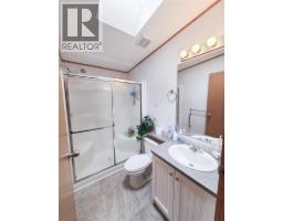 5371 Princeton Avenue Unit# 24, Peachland, BC V0H1X8 Photo 9