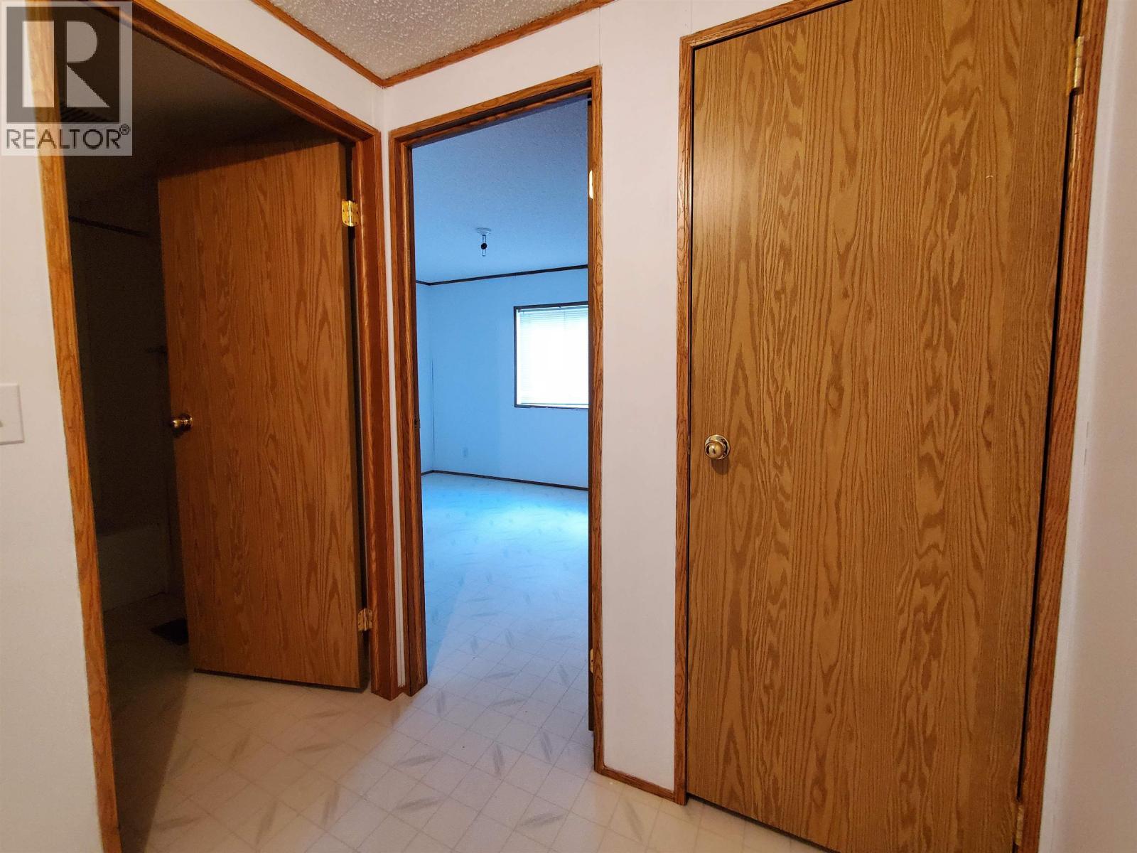 2630 ROBERTA ROAD - Image 16