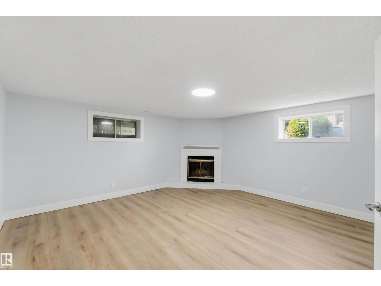 43 VENTNOR PL - 4