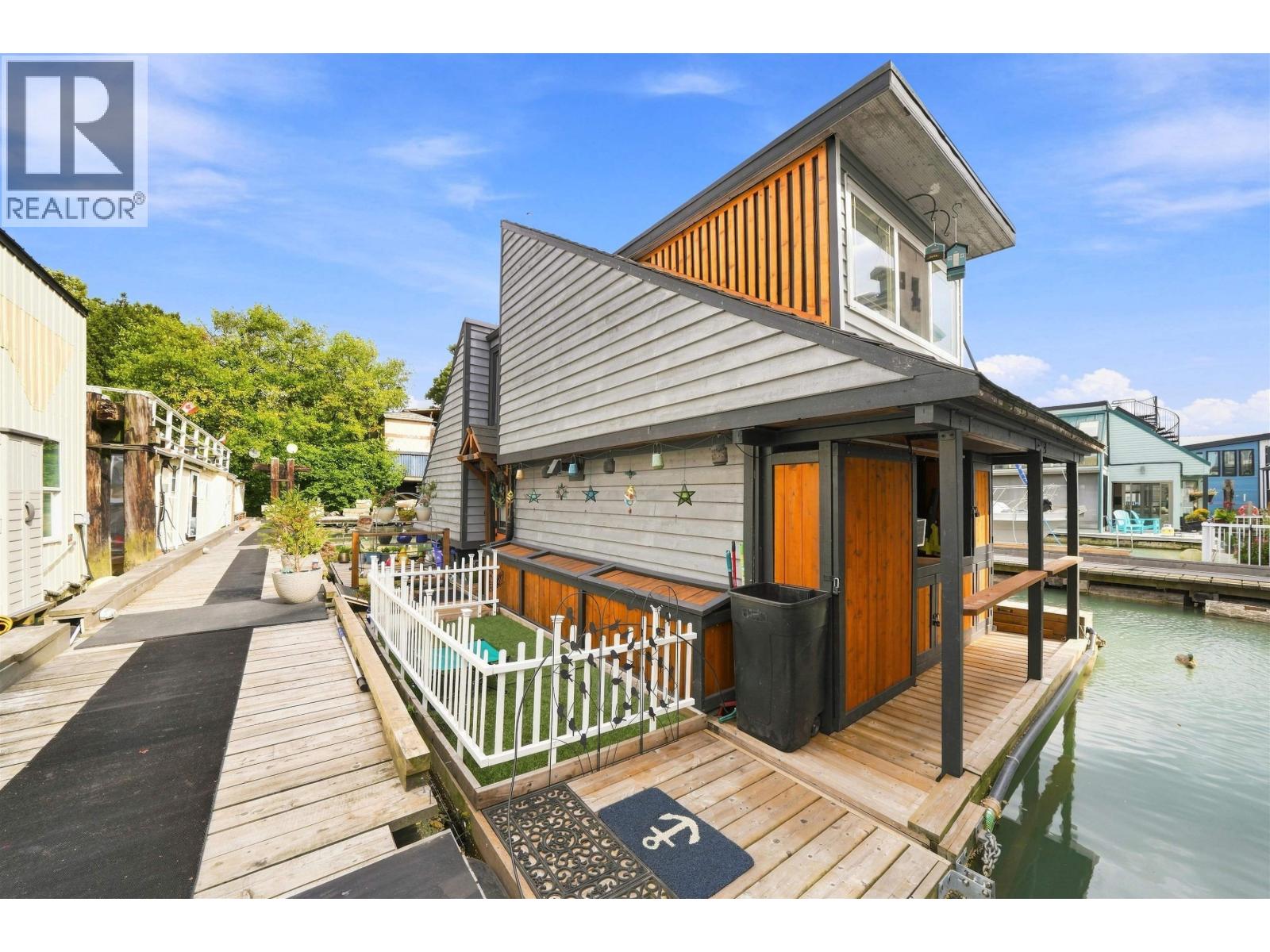 #8 23000 DYKE Road, Richmond, British Columbia, V6V2H3, Richmond, British Columbia — photo 2 of 5