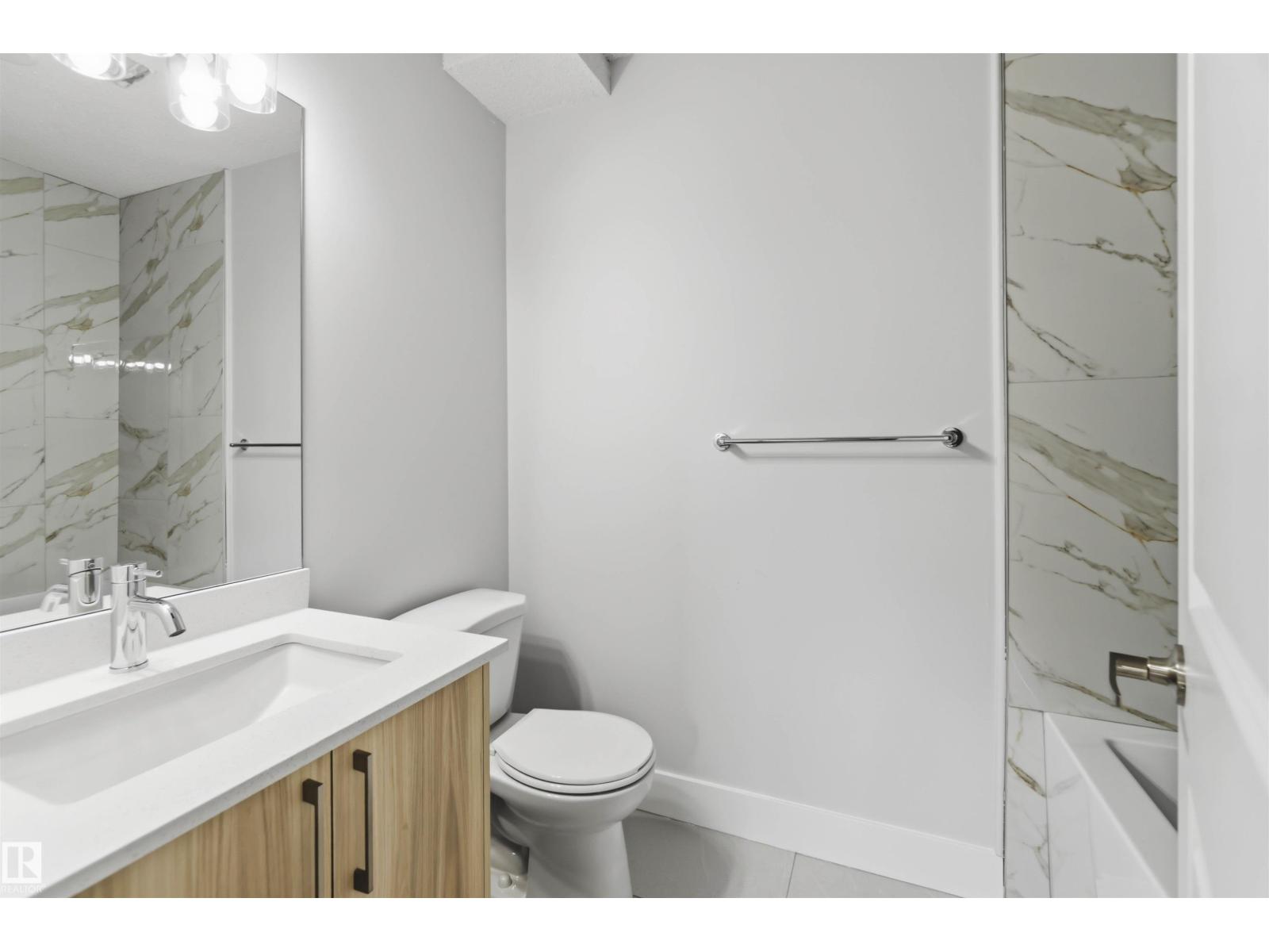 43 VENTNOR PL - 33