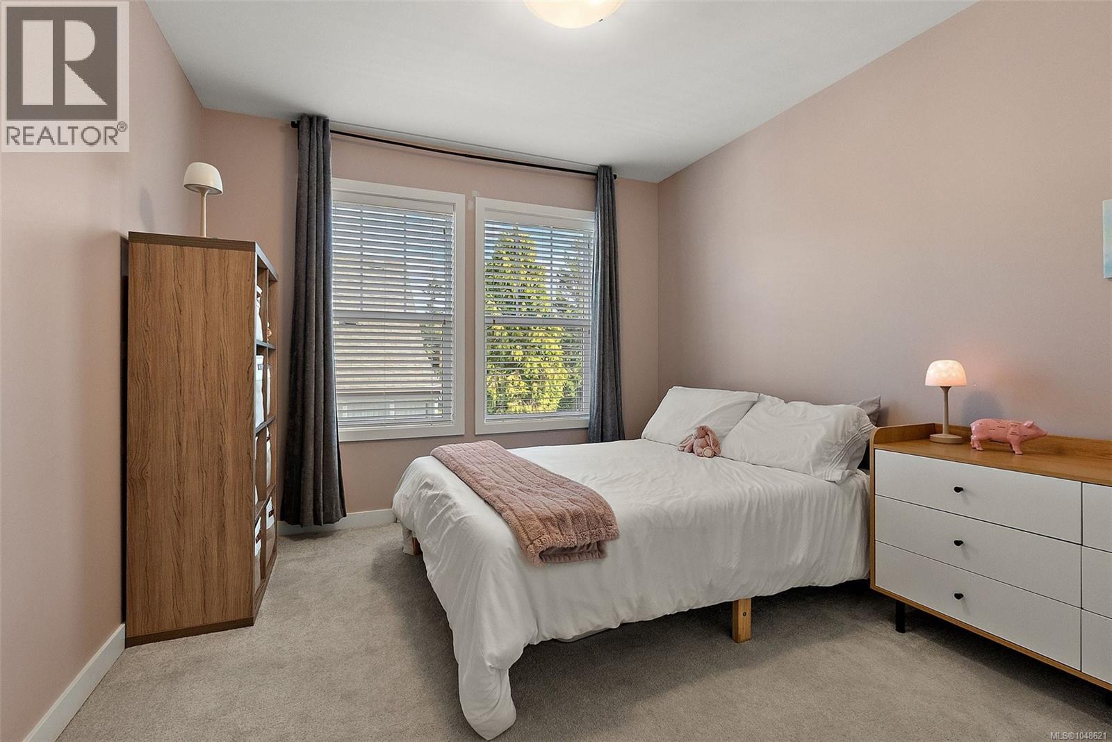  1113 Lyall Street, Esquimalt