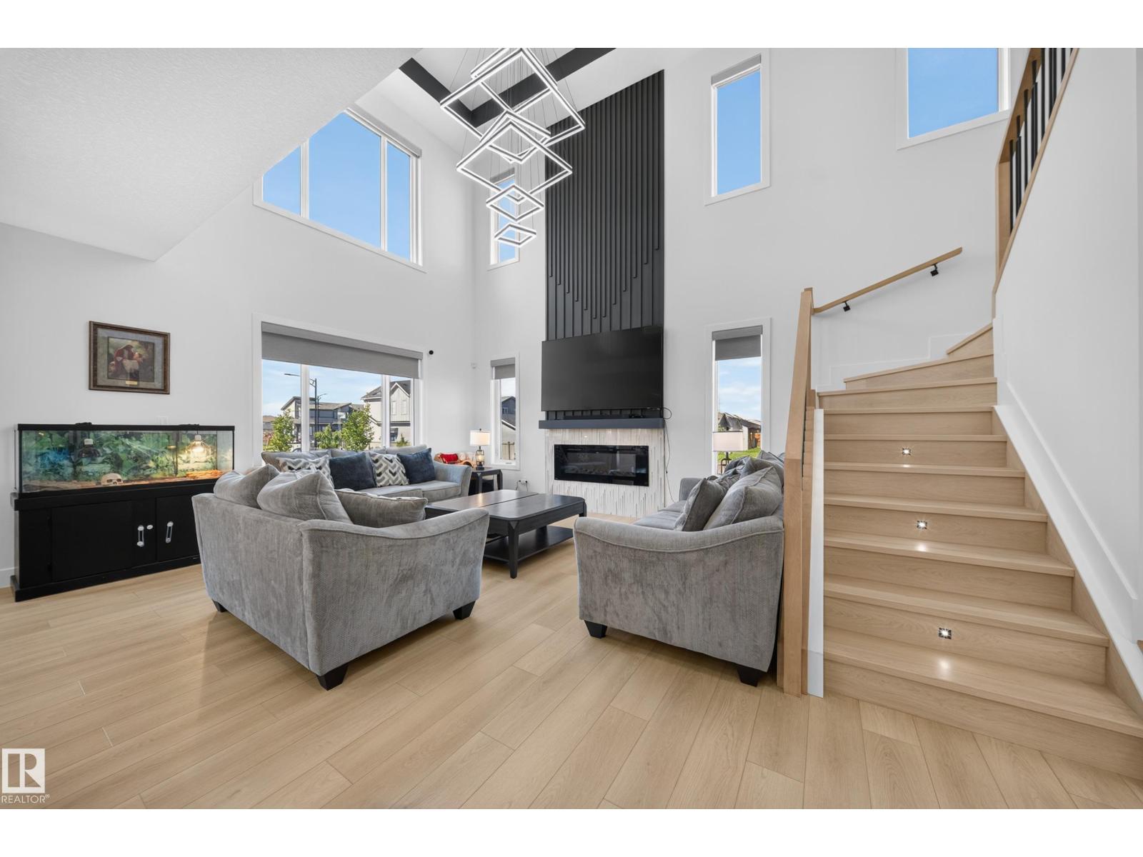 17128 2 ST NW - 6