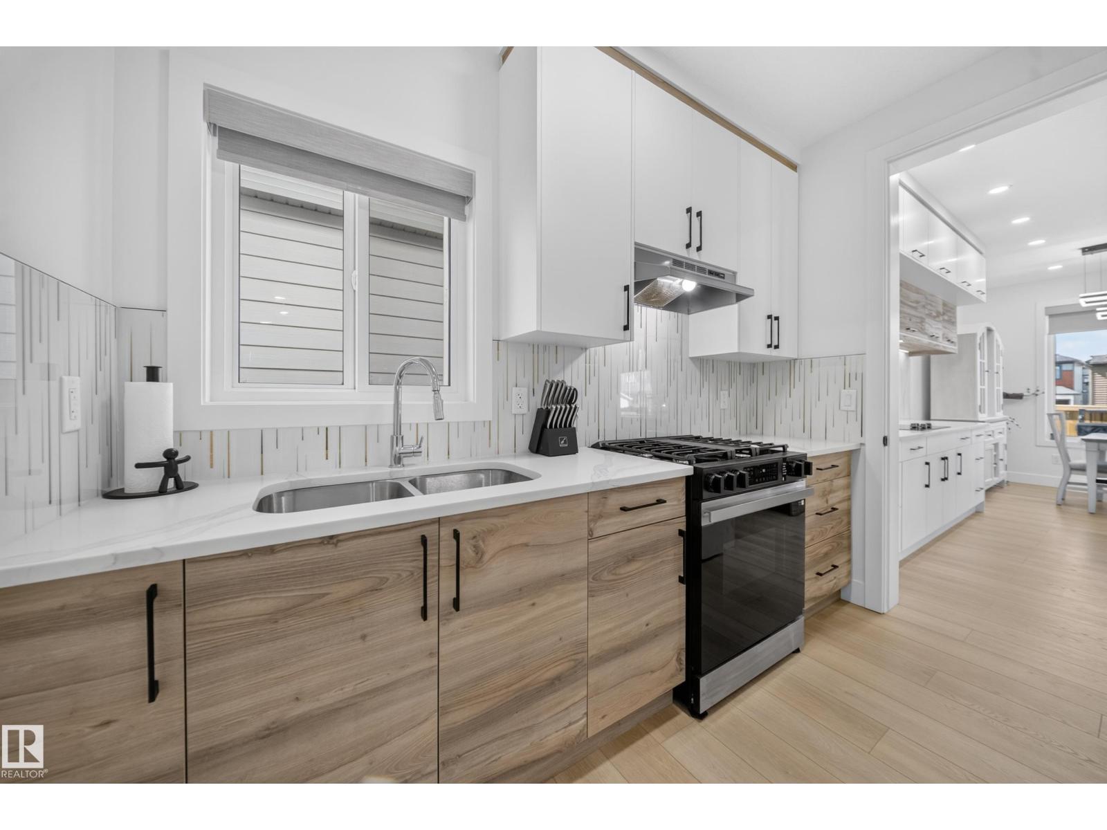 17128 2 ST NW - 16