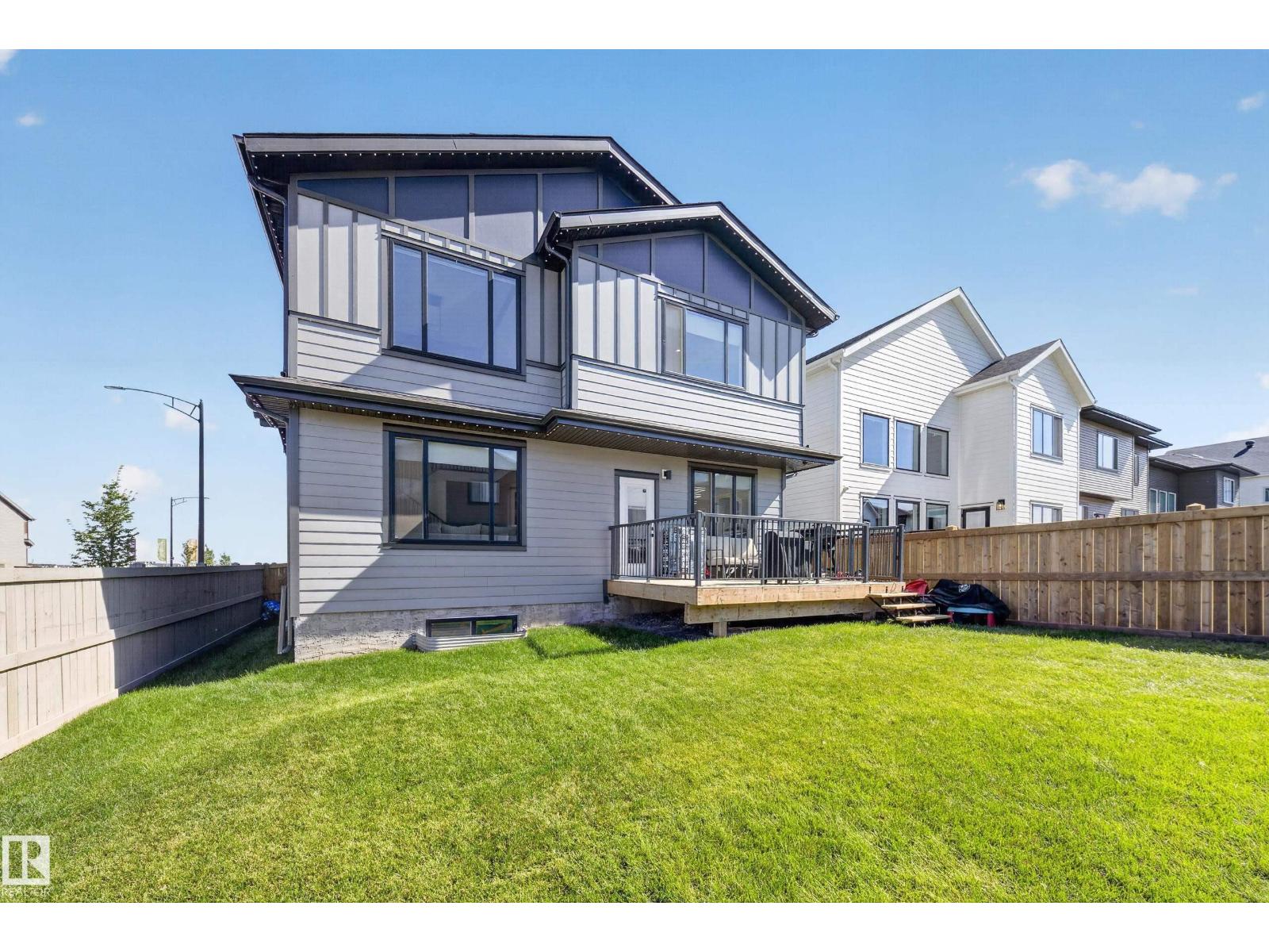 17128 2 ST NW - 64